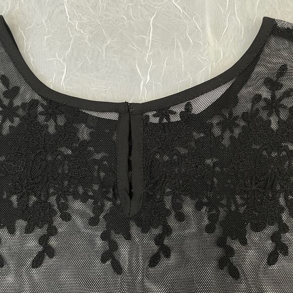 Black Sheer Mesh Knit Lace T Shirt Scalloped Hem Forever 21 Size Small - Picture 11 of 16